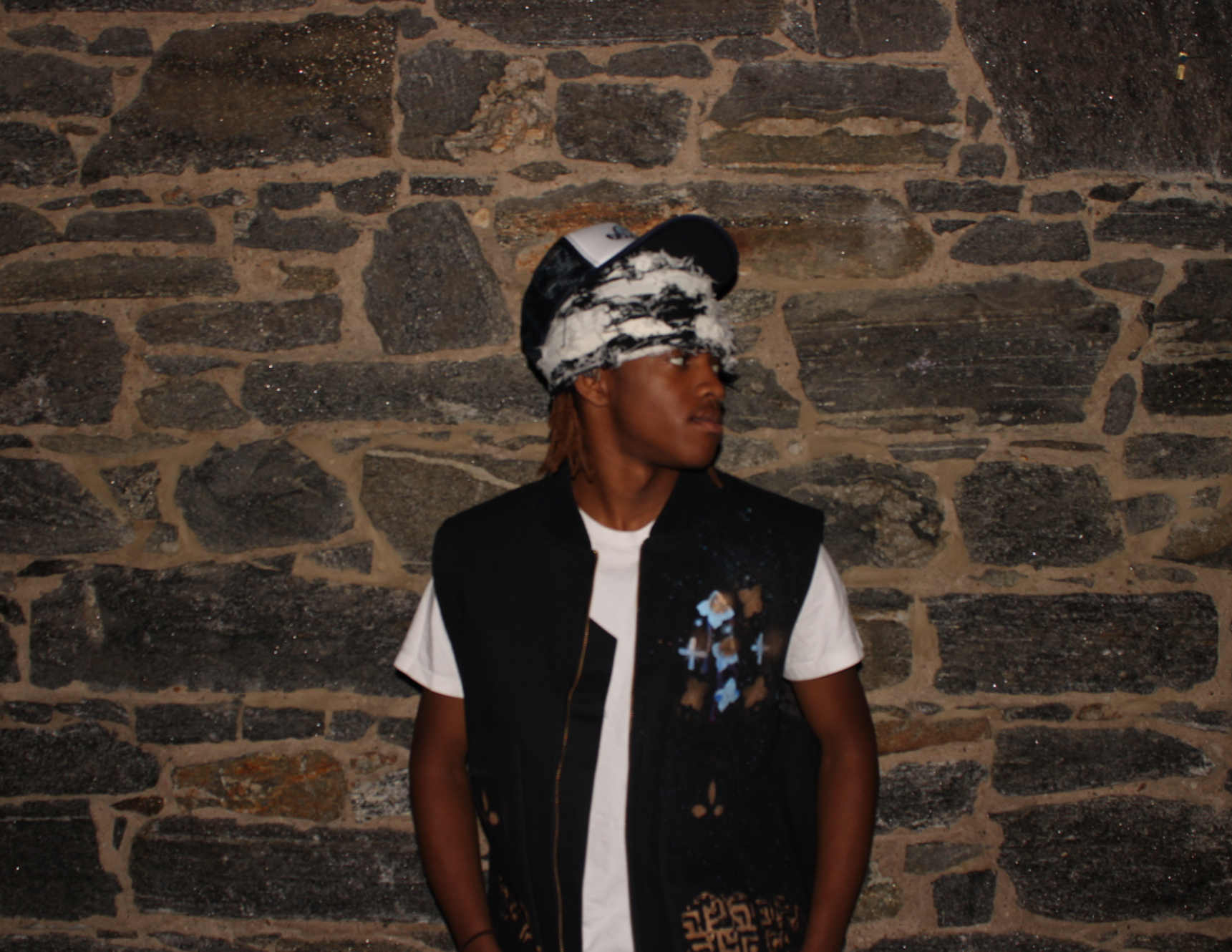 Dicey Bennu Vest